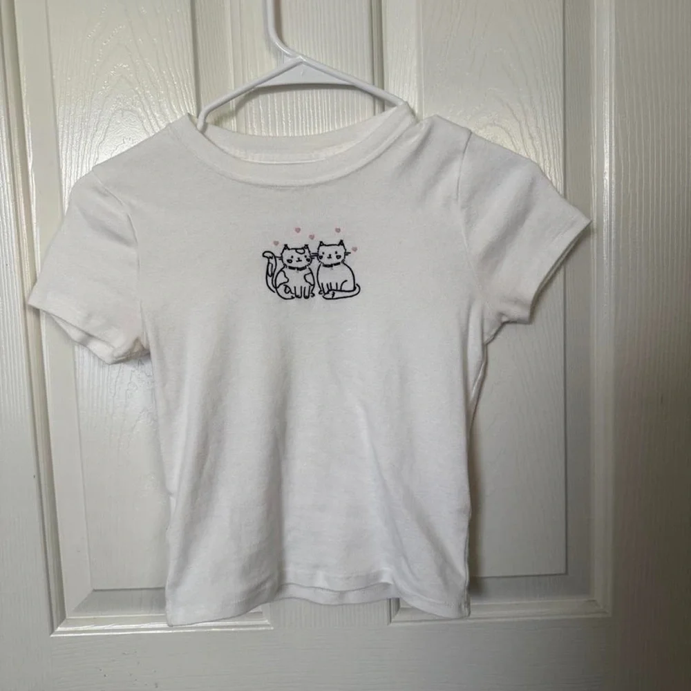 Girls' White Short Sleeve Tee with Cat Graphic
